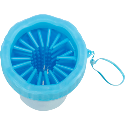 Blue paw cleaner for medium/large dogs, made of silicone/PP, effectively removes dirt and massages paws gently.