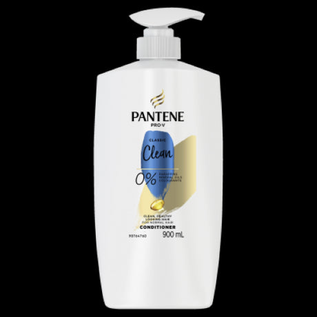 Pantene Pro-V Classic Clean Conditioner 900ml, a lightweight formula for healthy, shiny hair, free from harmful additives.