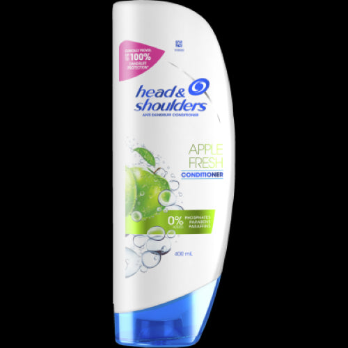 Head & Shoulders 400ml conditioner for dandruff relief, infused with fresh apple scent, nourishing, and paraben-free.