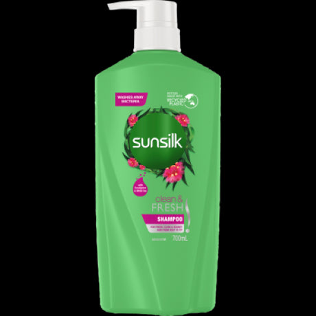 Sunsilk Clean & Fresh Shampoo 700ml bottle, infused with Eucalyptus and White Tea for vibrant, bouncy hair.