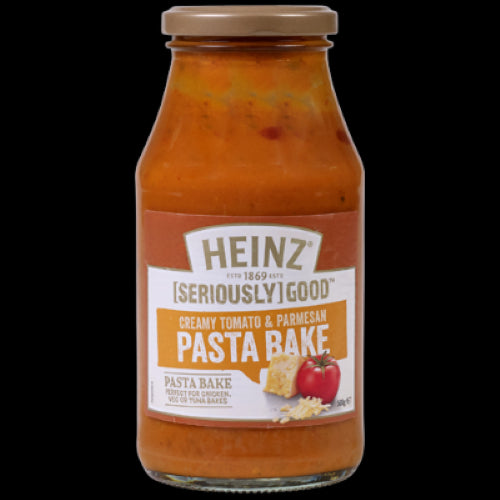 Creamy tomato and Parmesan pasta bake sauce by Heinz, made with real ingredients for a delicious weeknight dinner.