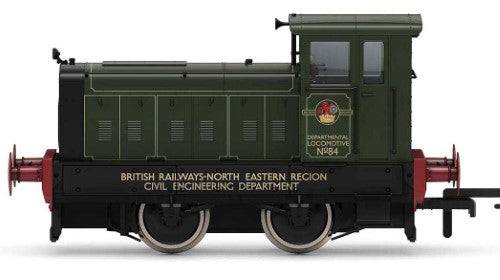 Highly detailed Hornby Ruston & Hornsby 88DS No.84 model train, perfect for collectors and railway enthusiasts.