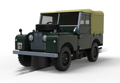High-quality Scalextric slot car set featuring detailed Land Rover models for thrilling racing fun. Ideal for ages 8 and up.