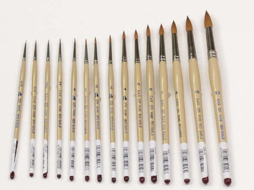 DASS225 Red Sable Round 5/0 artist brush, ideal for detailed precision in watercolor, oil, and acrylic painting.