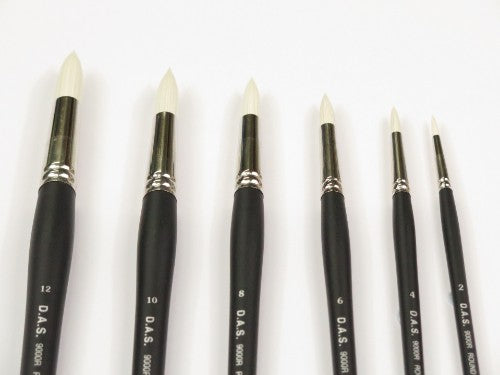 Alt text: Precision round brush with stiff bristles, matte white finish, and sleek metal ferrule for versatile painting techniques.