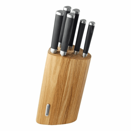 Scanpan Maitre Knife Block Set with 7 premium knives in an elegant oakwood block, featuring ergonomic handles and sharp stainless steel blades.