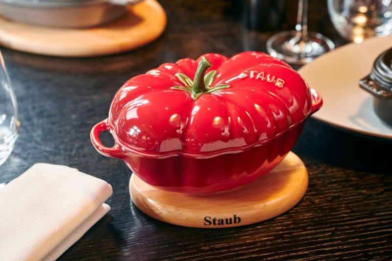 Tomato Cocotte - Staub Ceramic (0.5L)