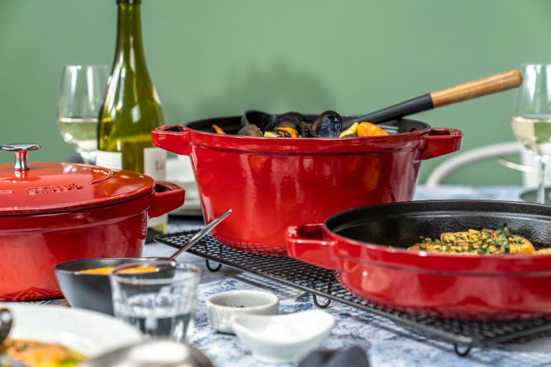4pc Stackable Cocotte Set - 24cm (Cherry)