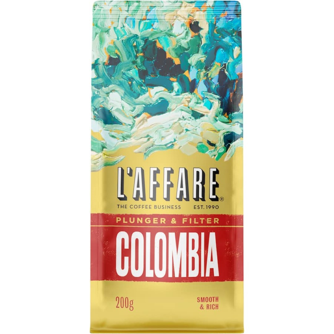 Caffe L'affare Plunger & Filter Grind Colombia coffee bag featuring rich Colombian Excelso beans and notes of toasted muesli.