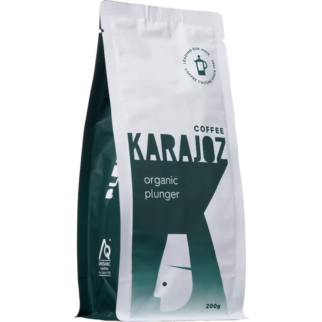 Karajoz Plunger Grind Organic coffee features rich flavors of chocolate and toffee, ideal for smooth plunger brewing.