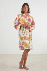 Green poppy-inspired kimono robe with two pockets, waist tie, and made from breathable 100% cotton voile. L/XL size.