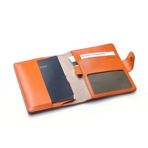 SHEAFFER EMILY IN PARIS FULL-GRAIN LEATHER PASSPORT CASE