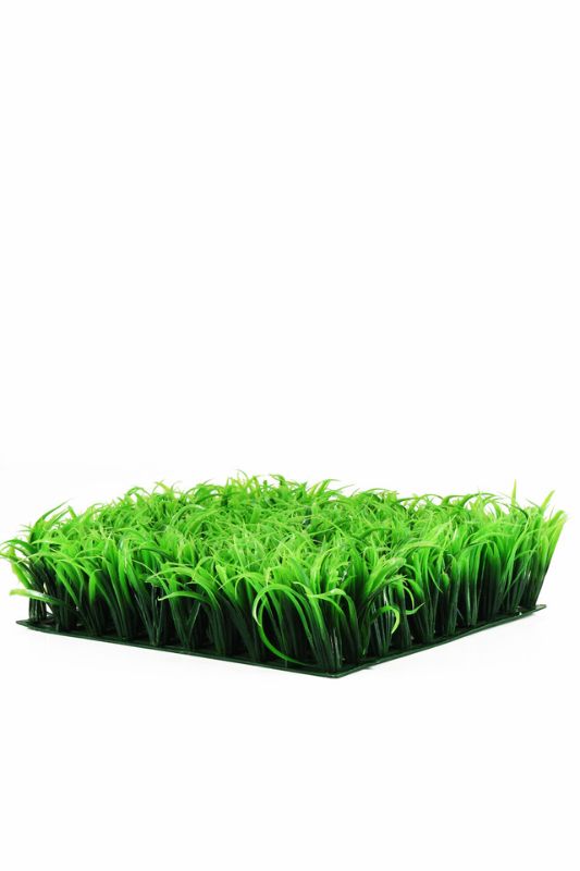 Mid Green Artificial Grass Mat, 24cm x 24cm, perfect for decor, pets, and outdoor use, durable and maintenance-free.