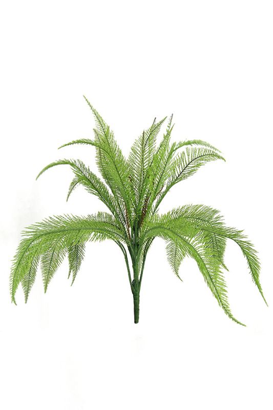 Lifelike mid green artificial fern bush with 25 fronds, ideal for enhancing decor and arrangements, size 68cm.