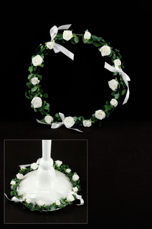 Set of 4 artificial mini rose wreaths in Hunter colors, 20cm each, perfect for elegant home decor and maintenance-free use.