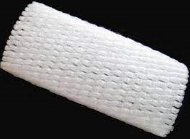Foam mesh sleeves pack of 25, 10x20 cmH, designed to secure and protect floral arrangements while ensuring ventilation.