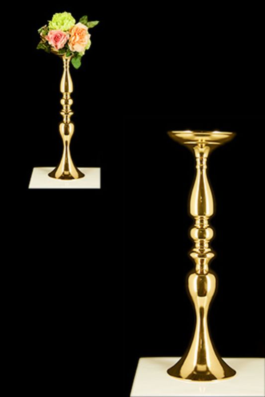 Tall gold table pedestal made from electroplated steel, perfect for showcasing flower arrangements in style.