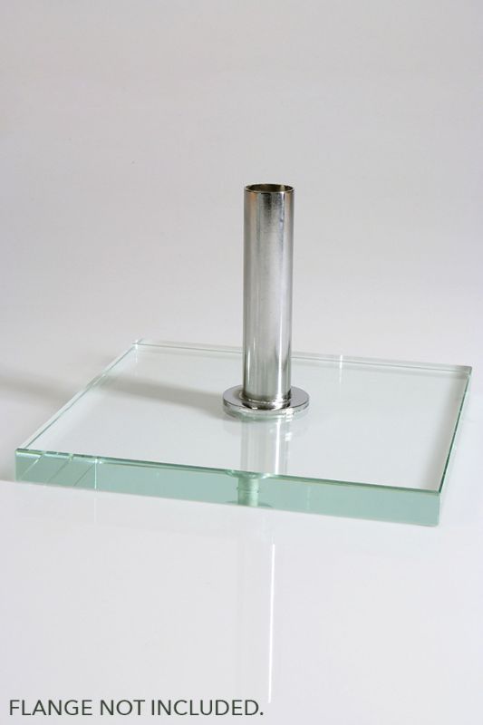 Elegant clear quartz glass square base for centerpieces, perfect for showcasing floral arrangements and candles. Size: 220x220mm.