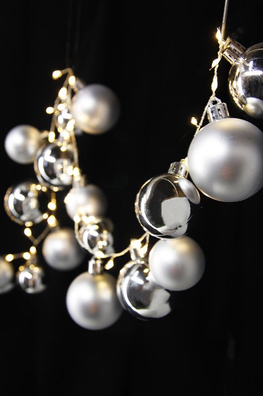 80 LED Gold Bauble String lights with warm white LEDs, perfect for festive decor and battery-operated convenience.