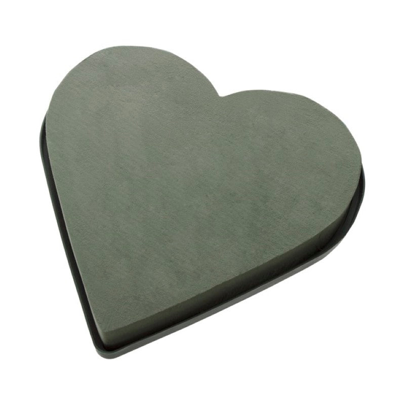 Floral Foam Designer Wet Full Heart, 29cm, ideal for creating vibrant bouquets and centerpieces with lasting moisture support.