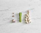 Easy-clean Garlic Press - Joseph Joseph Duo