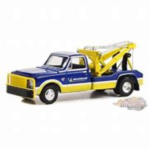 Diecast Model - 1967 Chevrolet C-30 Dually Wrecker- Michelin