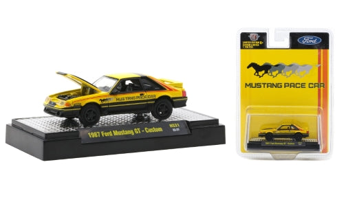 Diecast Model - 1987 Ford Mustang GT - Scale: 1/64 (Smartfox)