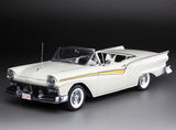 Diecast Model - 1957 Ford Fairlane 500 Skyliner - Scale: 1/18 (Smartfox)