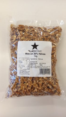 Premium walnut halves in a 1kg packet, rich in flavor and packed with omega-3s, perfect for healthy snacks and meals.