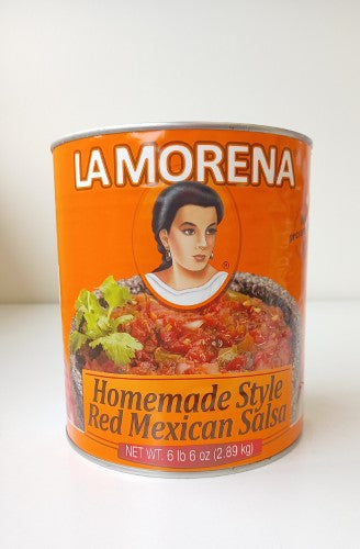 Red Mexican sauce in a 2.8kg tin, perfect for authentic dishes and flavor enhancement.