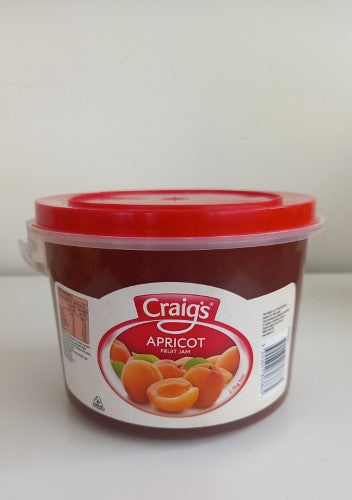 Apricot jam in a 2.5kg tub from Craigs, perfect for spreads and desserts.