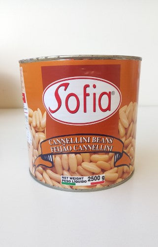 Cannellini beans in a 2.50kg tin, perfect for soups, salads, and nutritious meals with creamy texture and rich flavor.