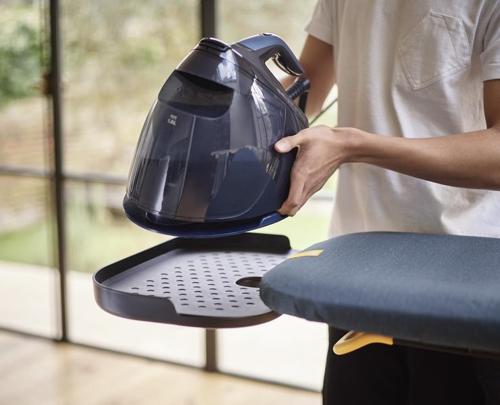 Glide Max Plus Ironing Board (Black/Blue) - Joseph Joseph