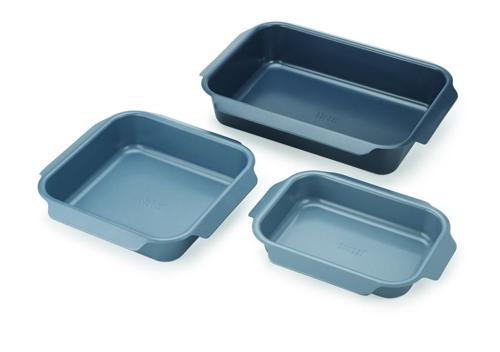 Nest Oven Set of 3 Roasting Trays - Joseph Joseph