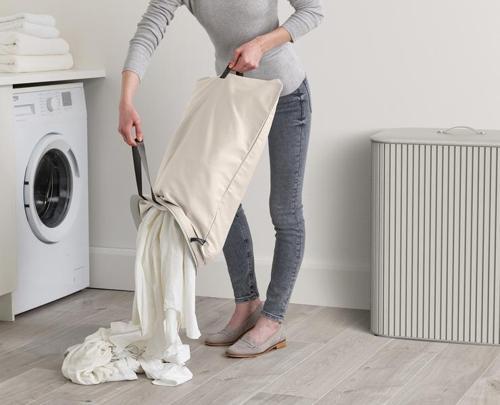 Tota Luxe 90L Laundry Basket (Ecru) - Joseph Joseph