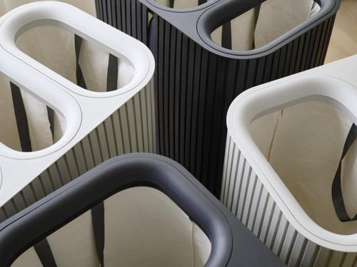 Tota Luxe 90L Laundry Basket (Ecru) - Joseph Joseph