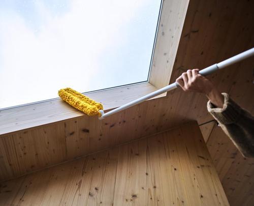 CleanTech Adjustable HighZone Duster - Joseph Joseph