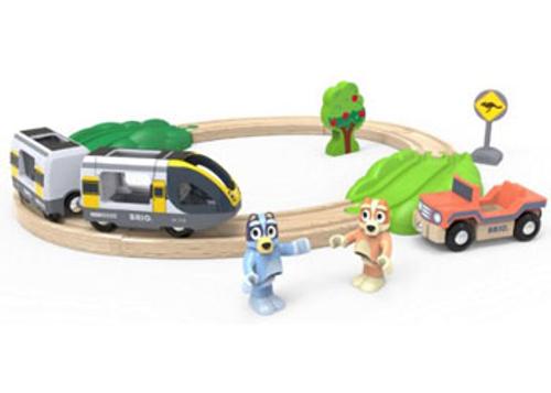 Bluey Wooden Train Set 15 Piece BRIO