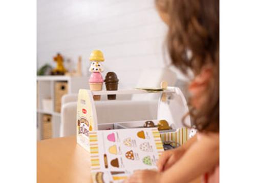 Wooden Scoop & Serve Ice Cream Counter Melissa & Doug 20 Piece