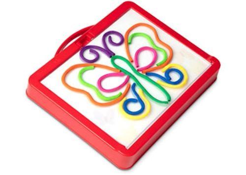 Melissa & Doug - Rainbow Cord & Picture Pattern Maker