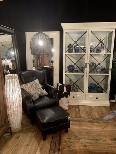 Springfield Chair Belon Black - 770 X 970 X 990