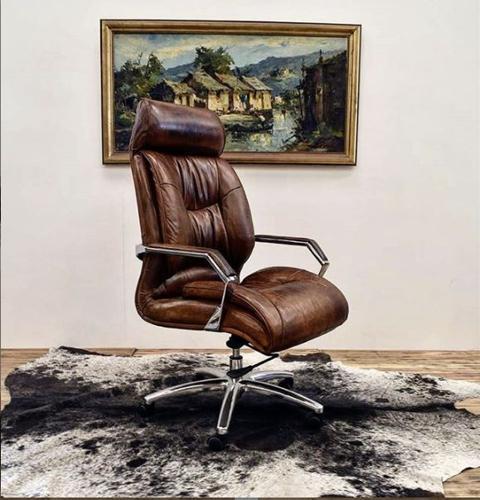 Gm Desk Chair - Vintage Cigar Brown - 620 X 700 X 900