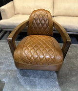 Strattonburg Club - Cognac Brown / Oak