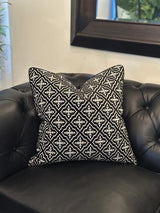 Snugg & Co. Cushion Cover - Jacquard Cushion Cover - Black White Jacqua - CO4019