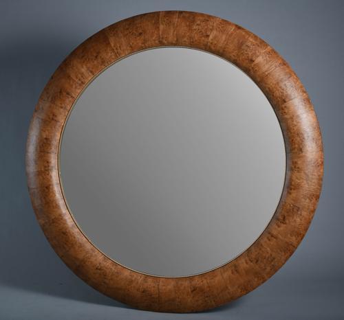 Walnut Round Mirror - Veneer / MDF - 1520x1520x55; 28kgs