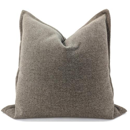 Snugg & Co Cushion Cover - Hazelnut - 550 X 550