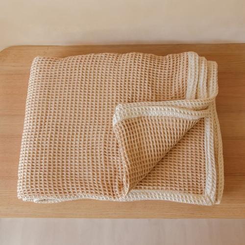 Latte Pique Waffle Throw with Natural Border - Akiiko