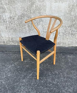 Wishbone Chair - Natural / Black - 540 X 540 X 780