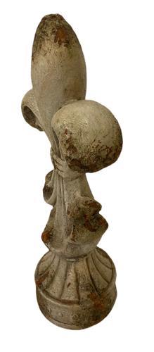 Fleur Di Lis Finial - Indoor & Outdoor - Antique Marble Magnesia Composite