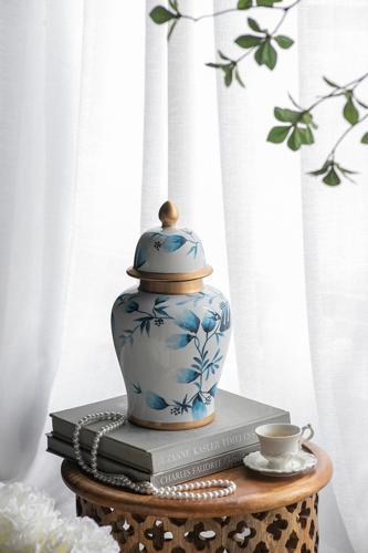 Ginger Jar - 195 X 195 X 355 - SE2683